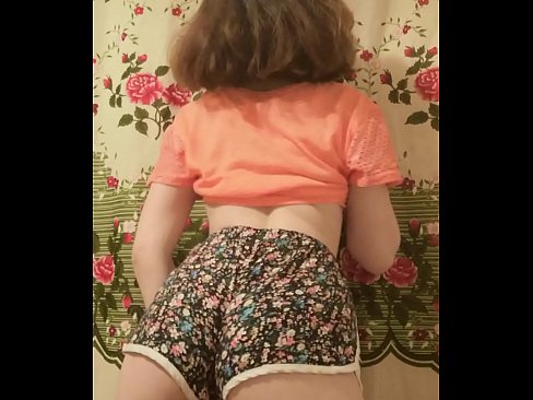 ❤️ Sexig ung babe som strippar av sig sina shorts inför kameran ️❌ Porno at us sv.watchhentai.ru ﹏