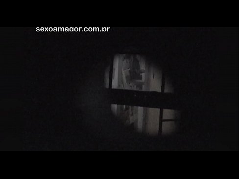 ❤️ Blondie blir hemligt videofilmad av en voyeur från grannskapet gömd bakom ihåliga tegelstenar ️❌ Porno at us sv.watchhentai.ru ﹏