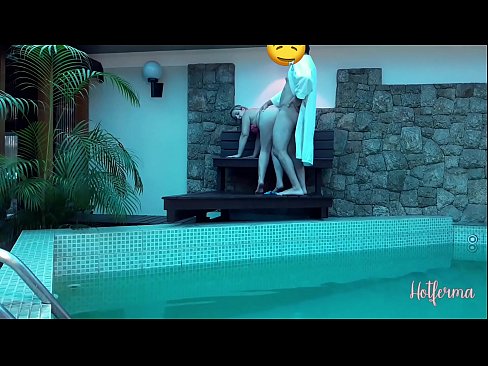 ❤️ Chefen bjuder in tjänsteflickan till poolen, men kunde inte motstå en het ️❌ Porno at us sv.watchhentai.ru ﹏